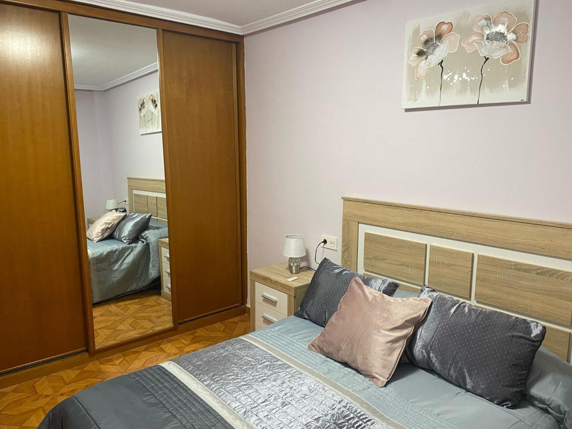 Les Xanes De Candas Gijón Extérieur photo